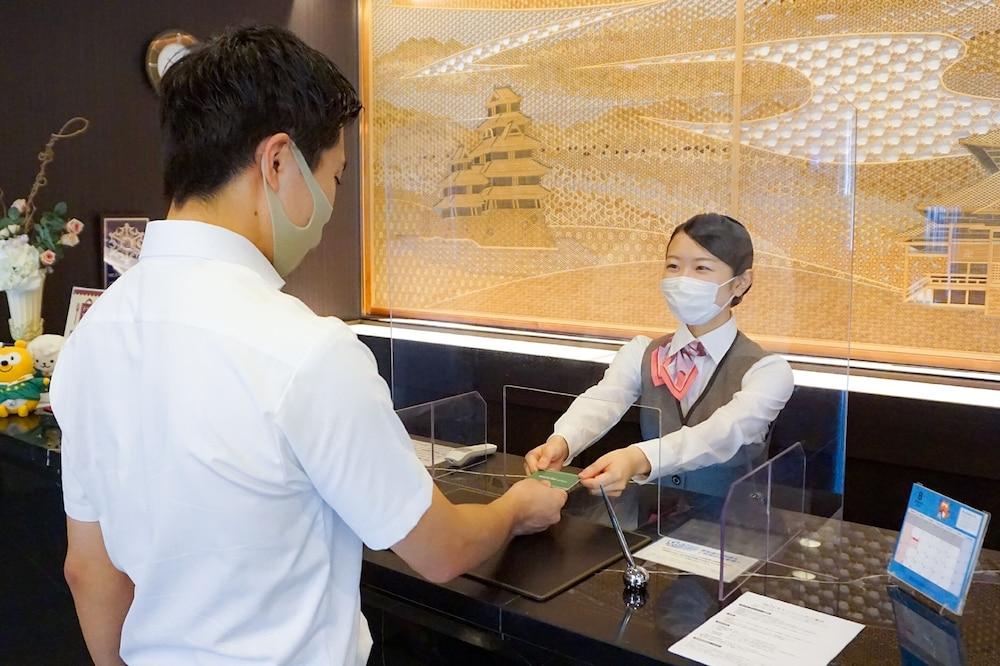 Hotel Route-Inn Toyokawa Inter Exterior foto