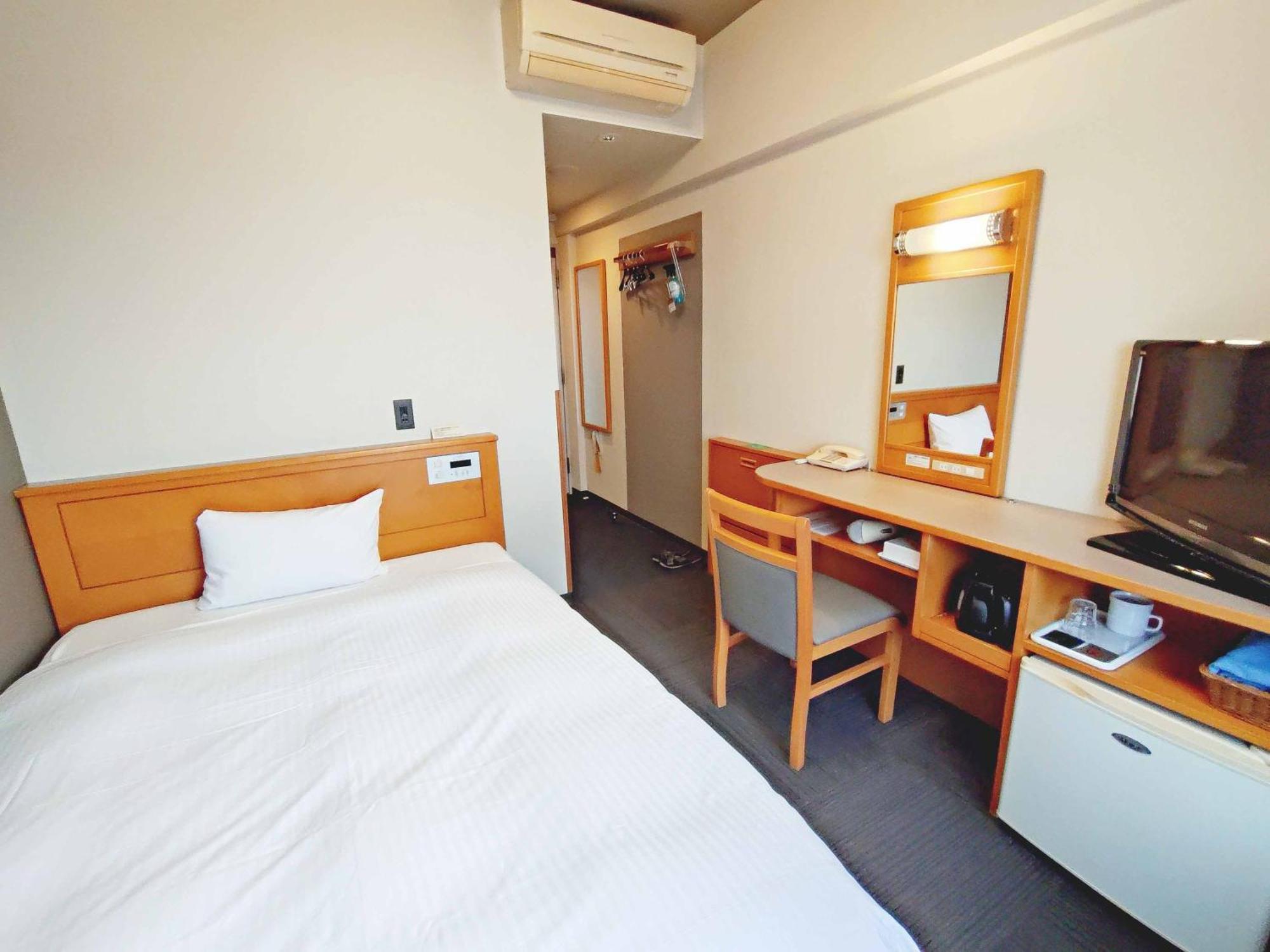 Hotel Route-Inn Toyokawa Inter Exterior foto